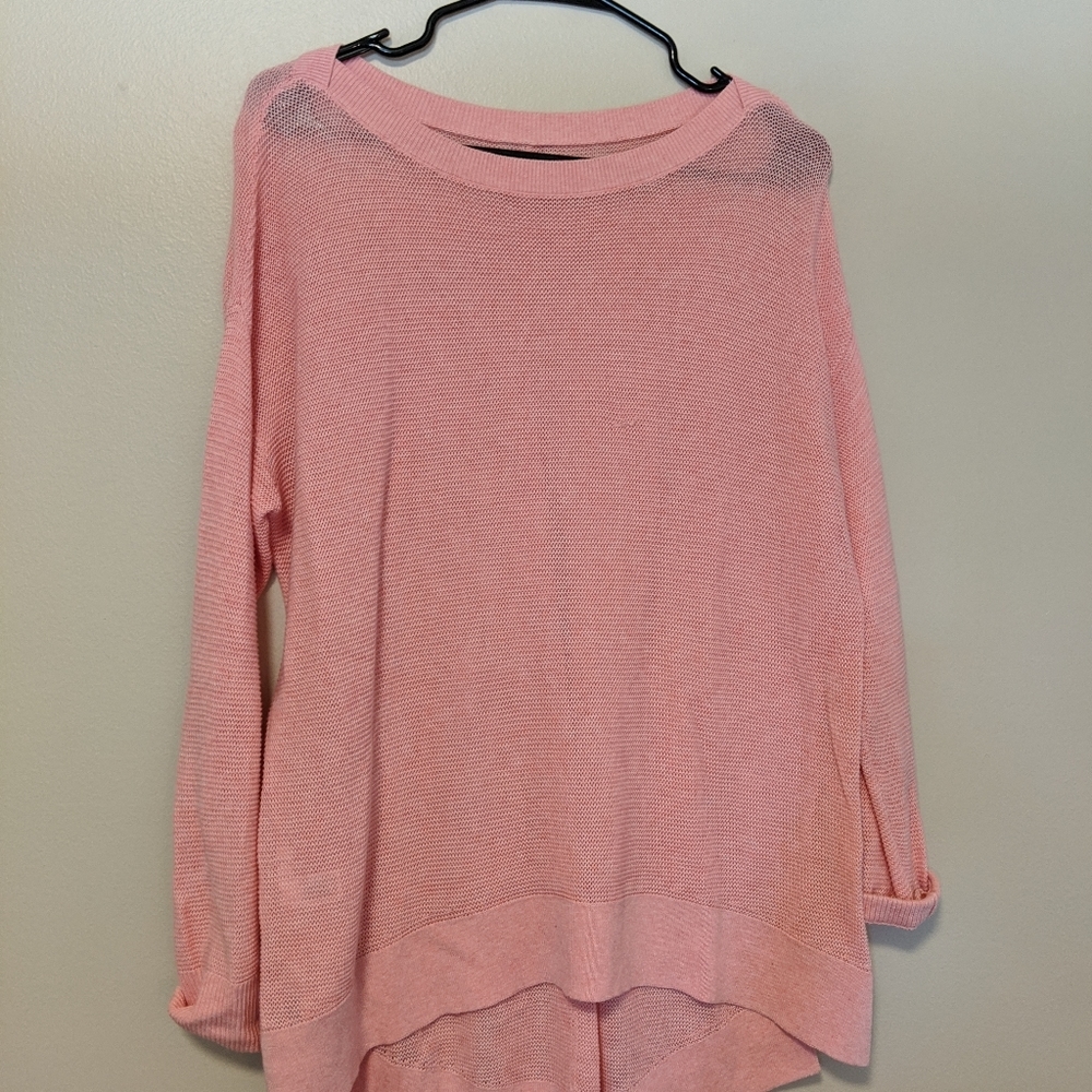 Lou & Grey lightweight pink sweater